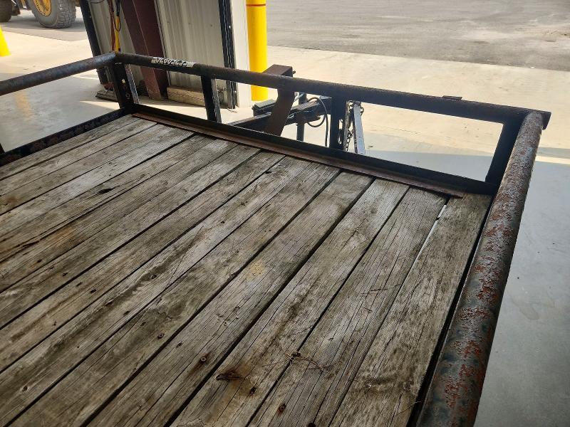 2011 Down To Earth Utility Trailer