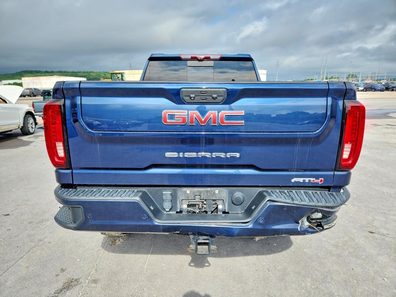 2022 GMC Sierra K2500 AT4
