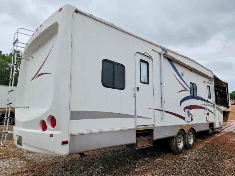 2004 Forest River Cardinal Camper