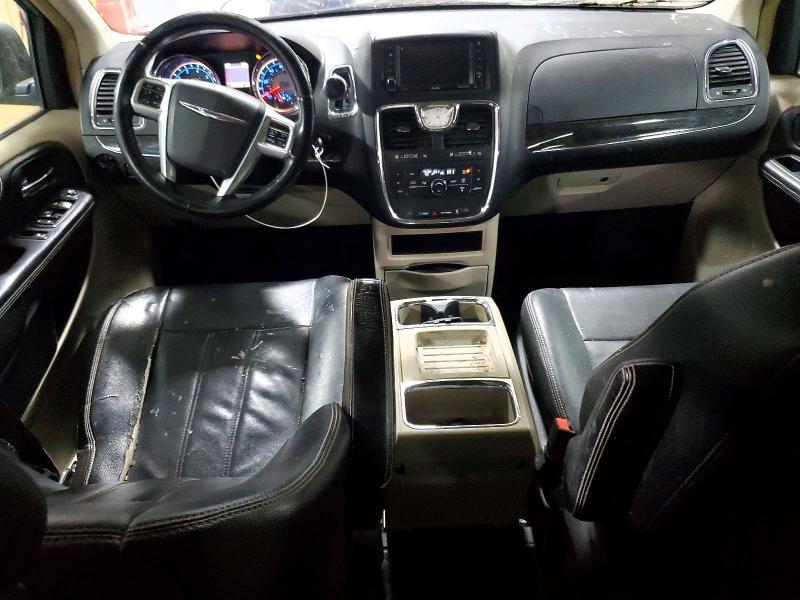 2013 Chrysler Town & Country Touring