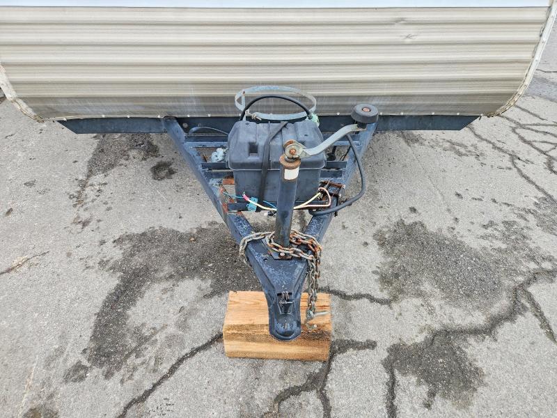 2002 Sun-Lite Road Runner Camper
