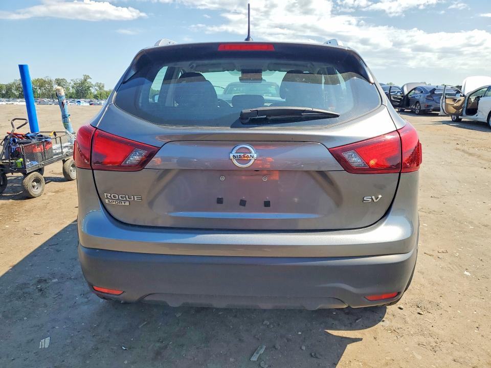 2018 Nissan Rogue Sport sv