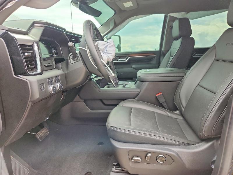 2025 GMC Sierra K2500 Denali