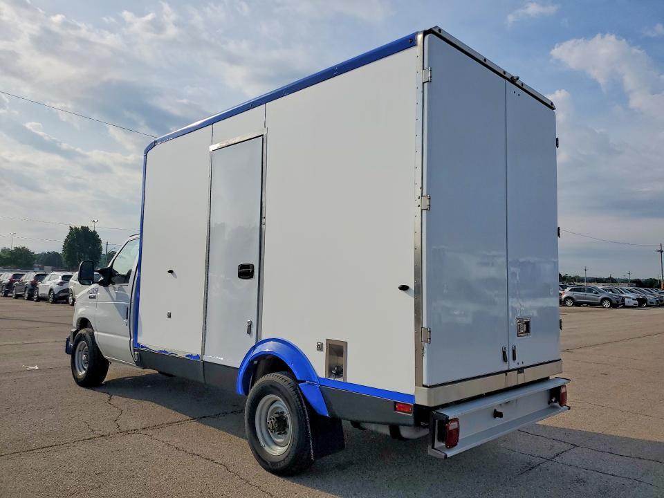 2023 Ford E350 Refrigerated BOX Truck