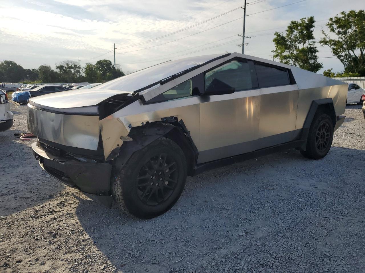 2024 Tesla Cybertruck