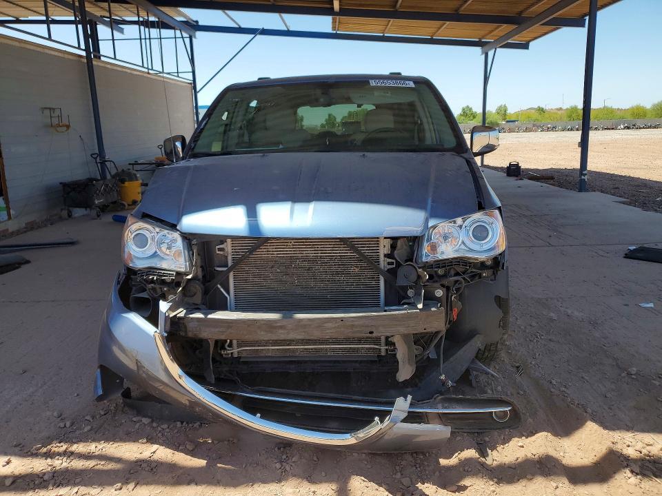 2012 Chrysler Town & Country Limited
