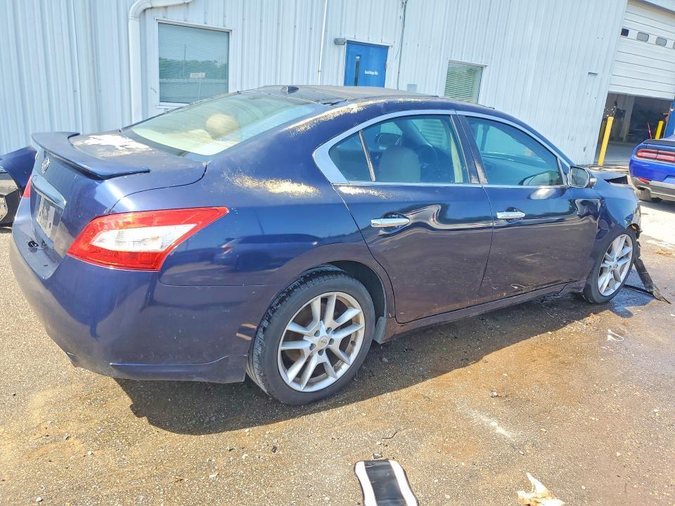 2010 Nissan Maxima 3.5 s