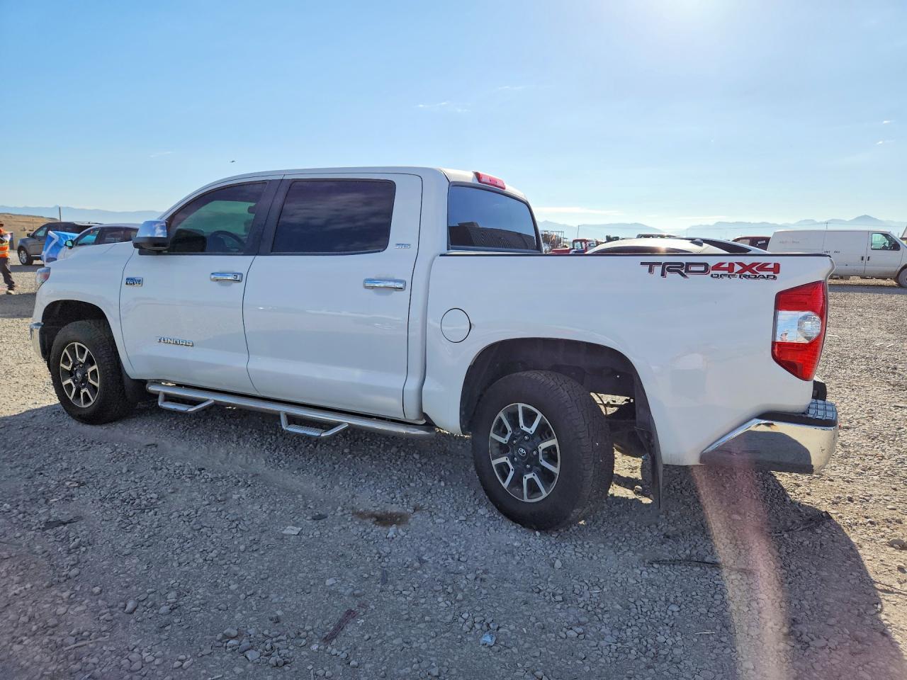 2018 Toyota Tundra Crewmax SR5