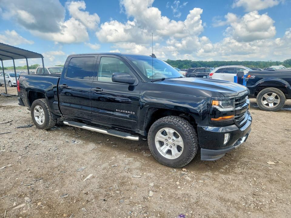 2017 Chevrolet Silverado K1500 lt