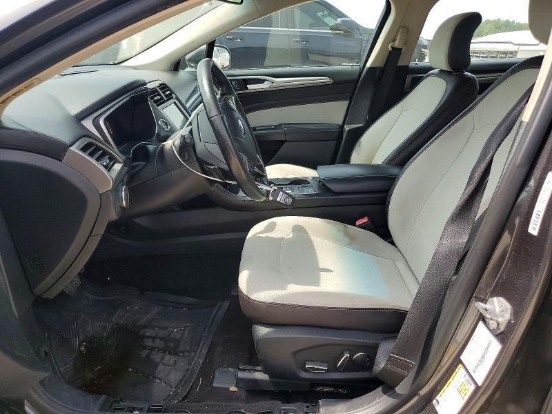 2019 Ford Fusion se