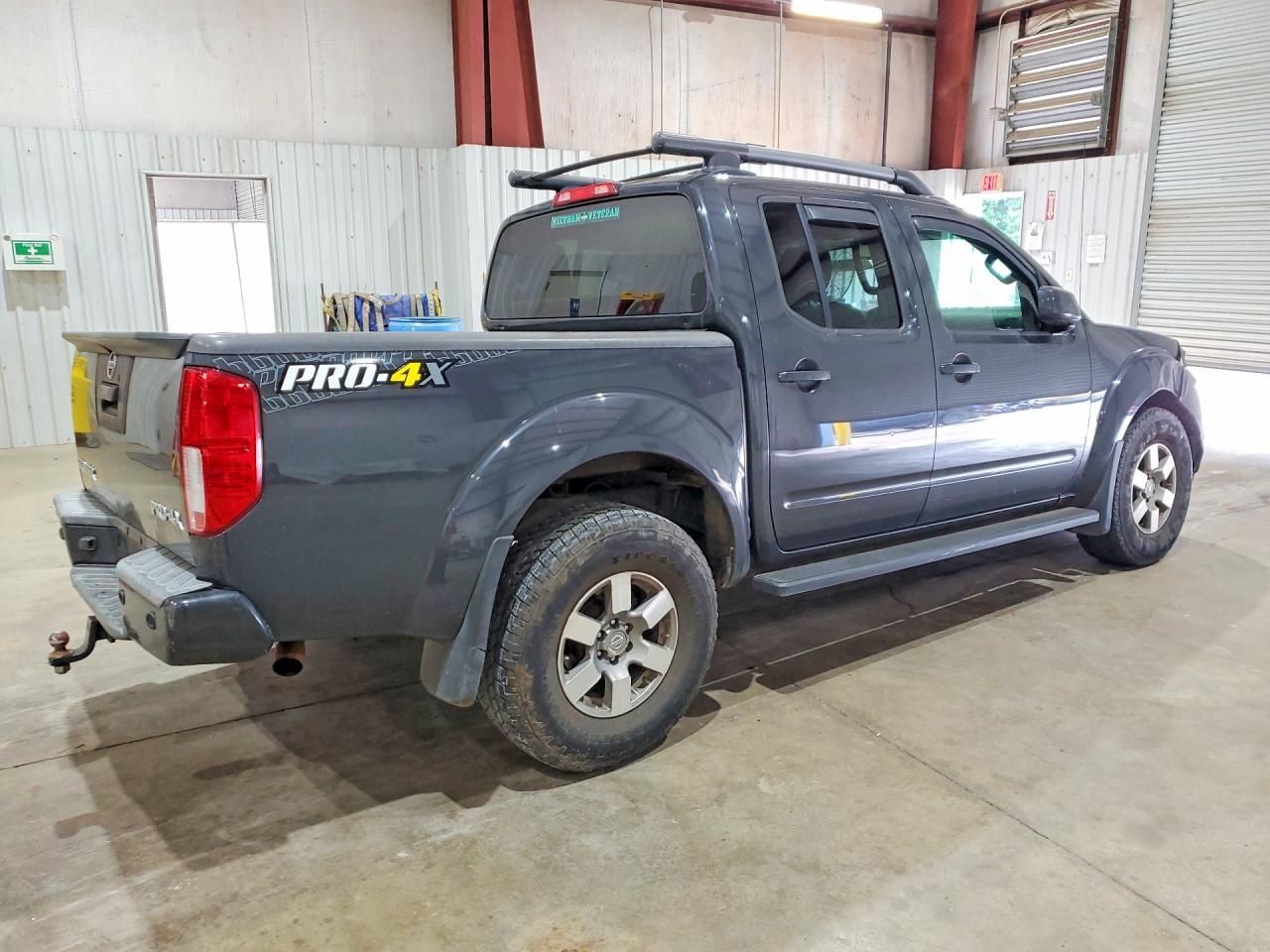 2013 Nissan Frontier S