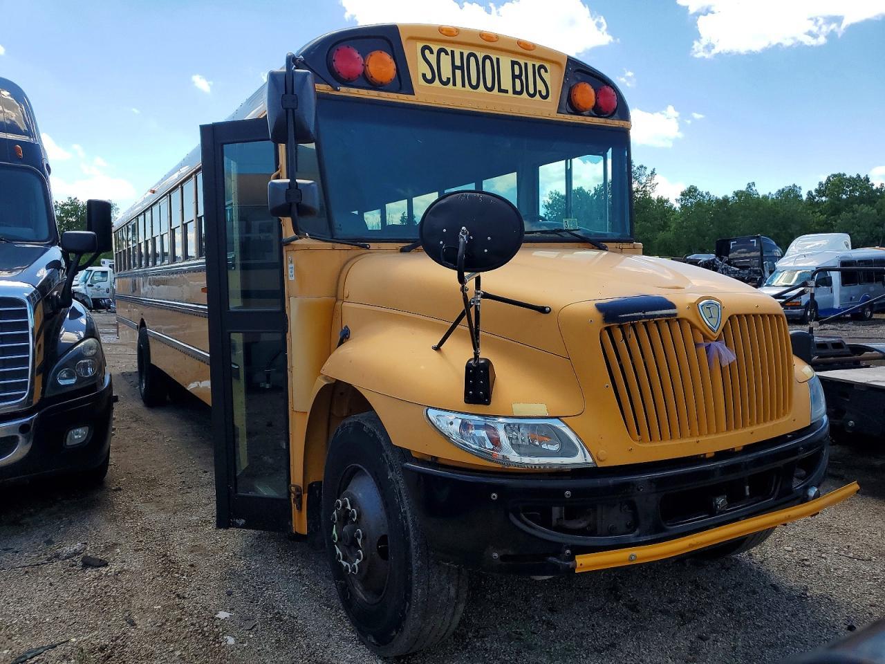 2013 Ic Corporation CE Series School-School Bus