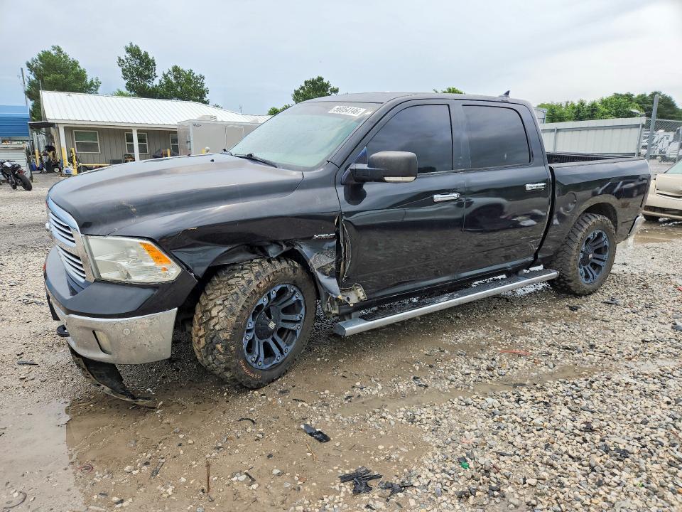 2015 Dodge RAM 1500 SLT