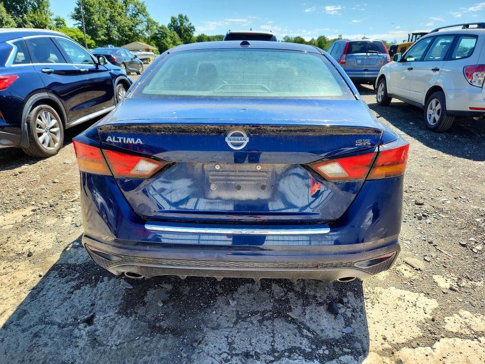 2019 Nissan Altima sr