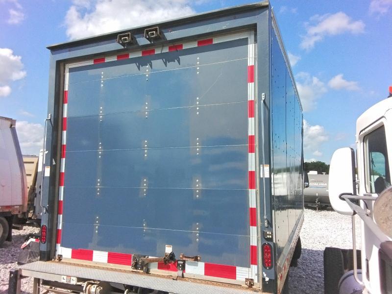 2020 Hino 195 BOX Truck