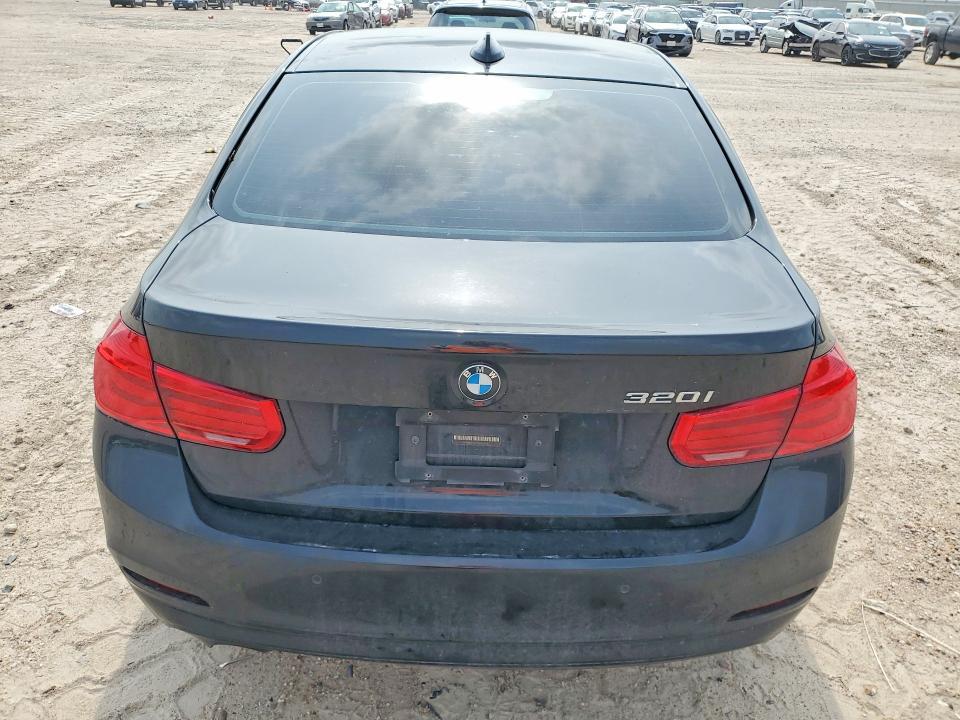 2017 BMW 320 i