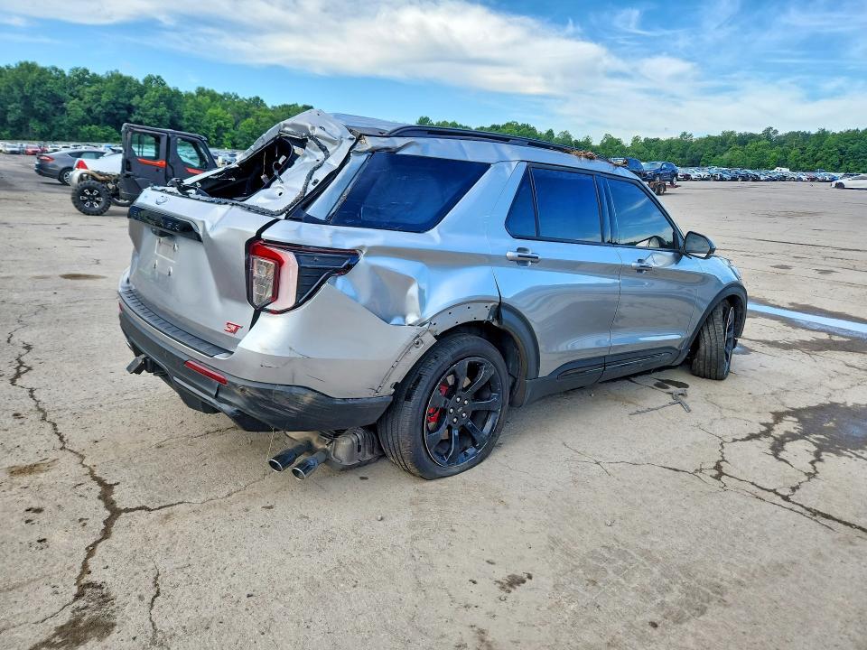 2024 Ford Explorer st