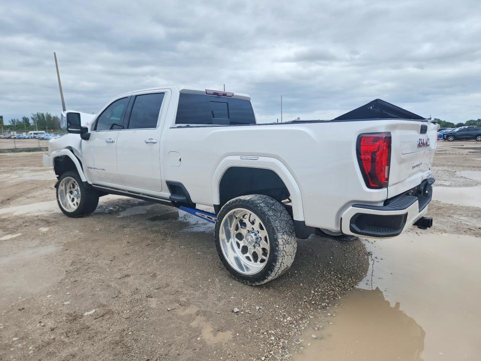 2022 GMC Sierra K3500 Denali