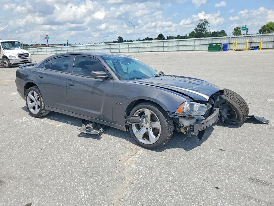 2013 Dodge Charger r