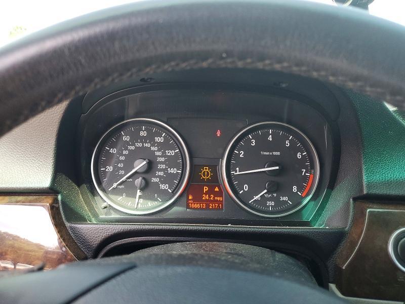 2011 BMW 228 i