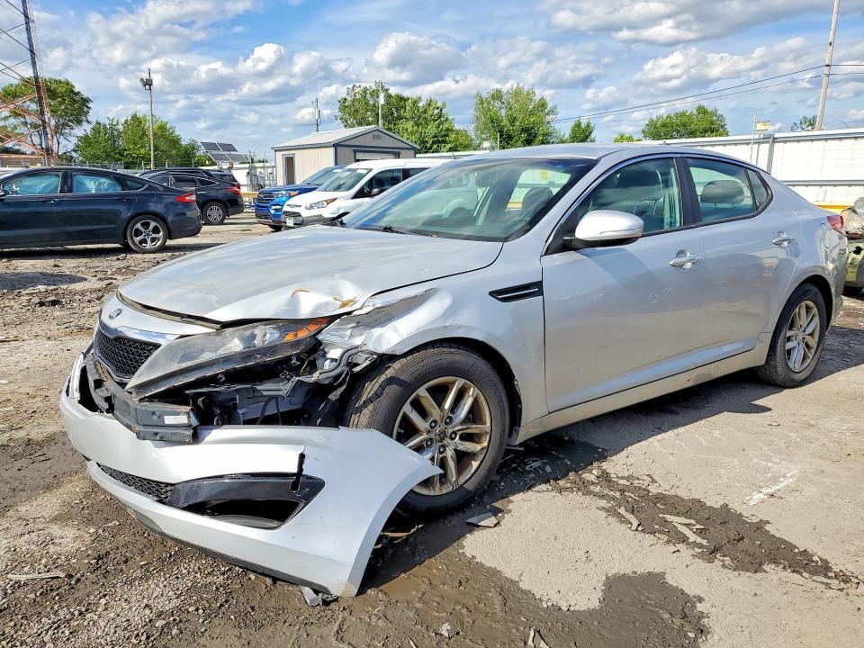 2013 KIA Optima lx
