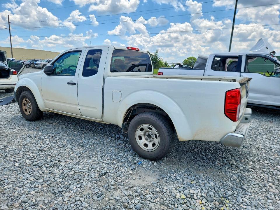2015 Nissan Frontier S