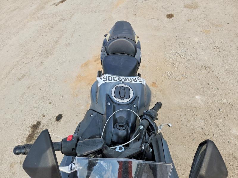 2024 Kawasaki Ex650 R