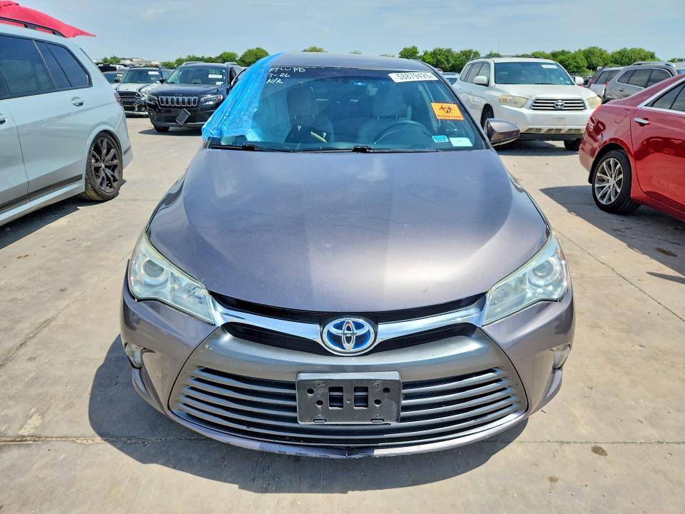 2015 Toyota Camry Hybrid le