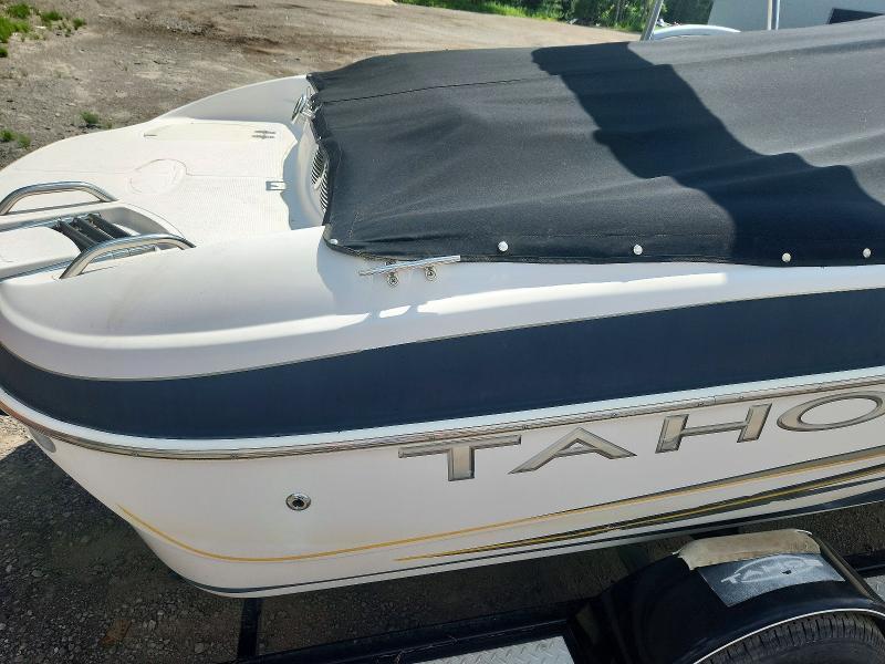 2008 Tahoe Boat