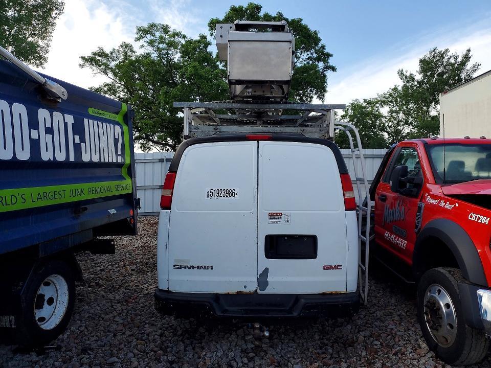2006 GMC Savana G3500