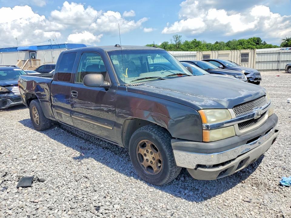 2004 Chevrolet Silverado C1500
