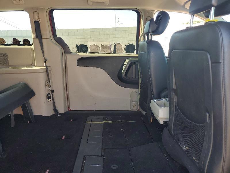 2014 Chrysler Town & Country Touring
