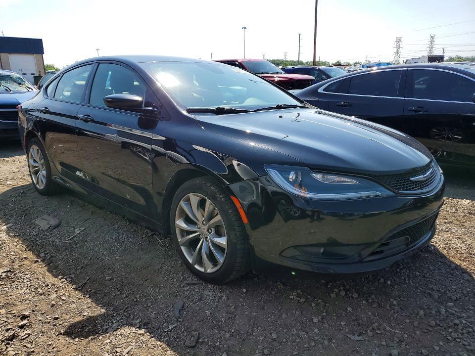 2015 Chrysler 200 s