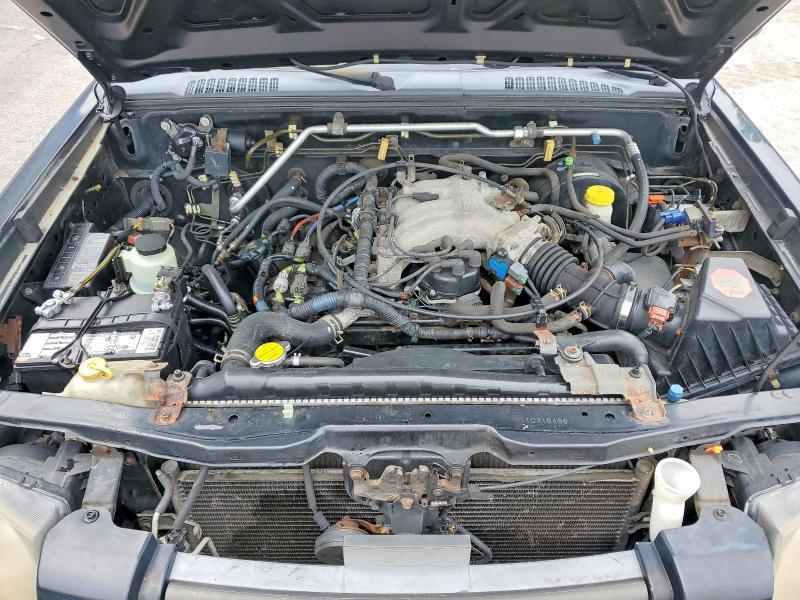 2001 Nissan Frontier XE