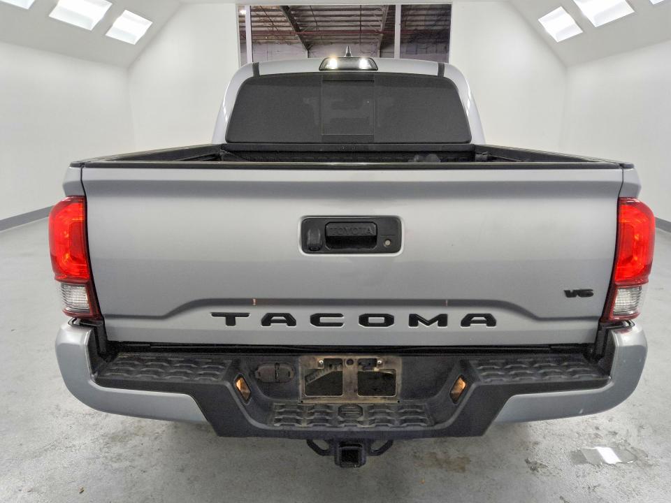 2018 Toyota Tacoma SR5 V6