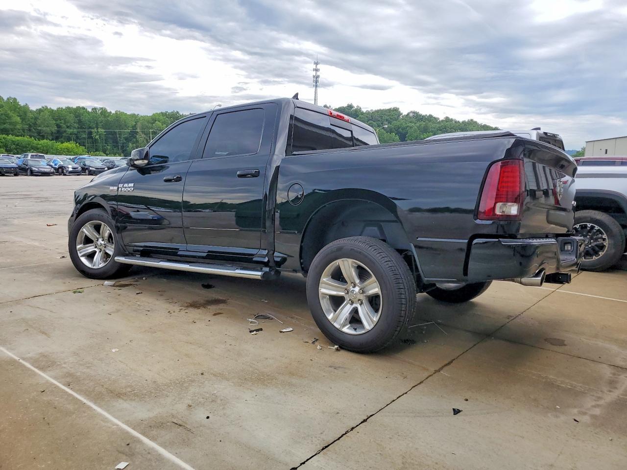 2013 Dodge RAM 1500 Sport
