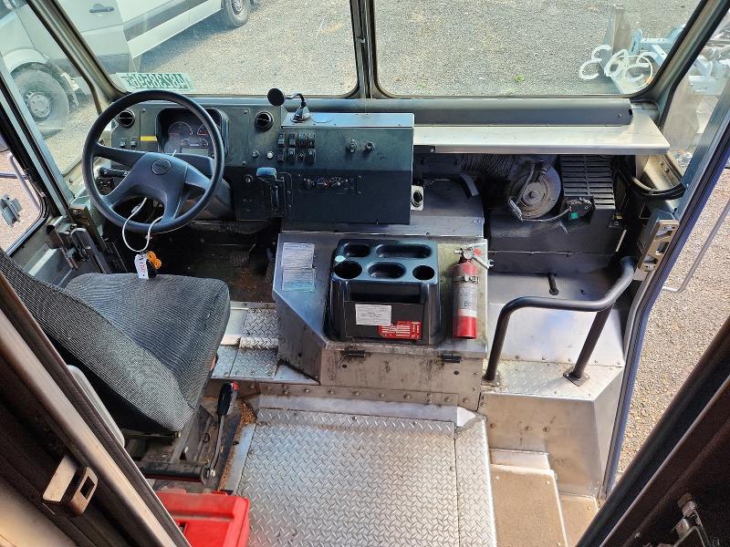 2020 Freightliner Chassis M Line WALK-IN Van