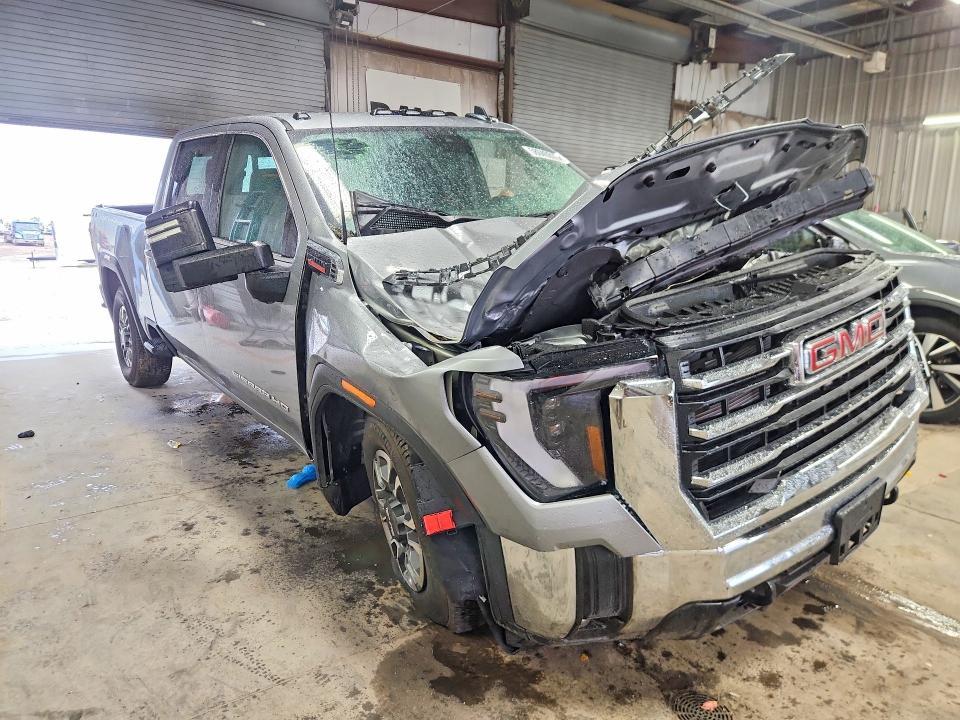 2026 GMC Sierra K2500 SLE