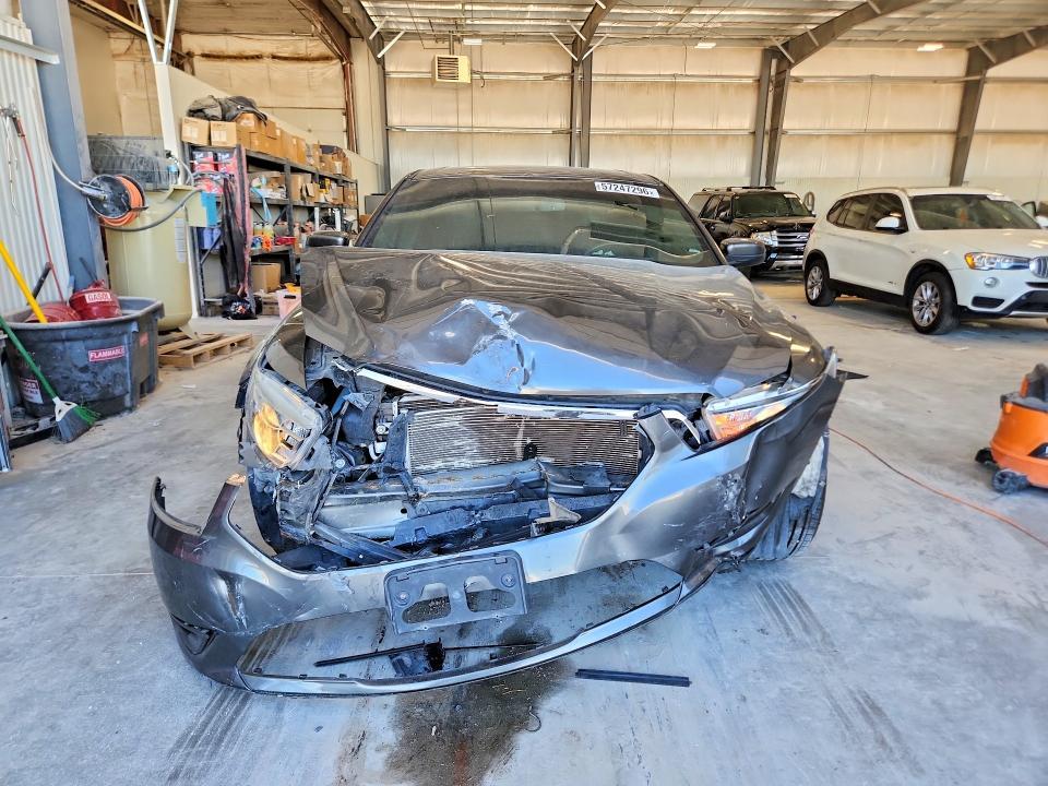 2016 Ford Taurus sel