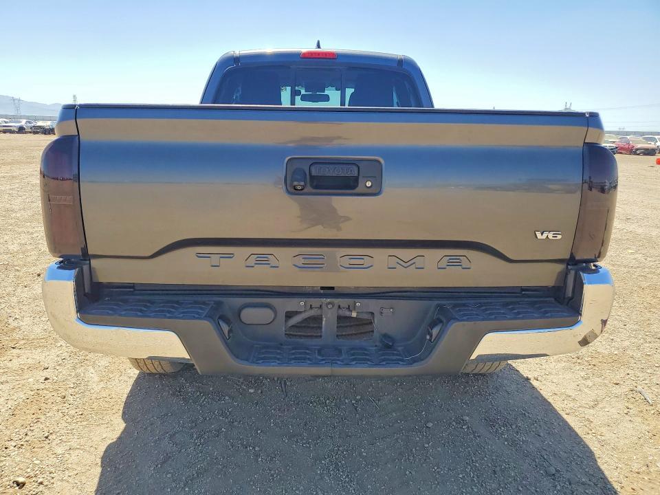 2016 Toyota Tacoma SR5 V6