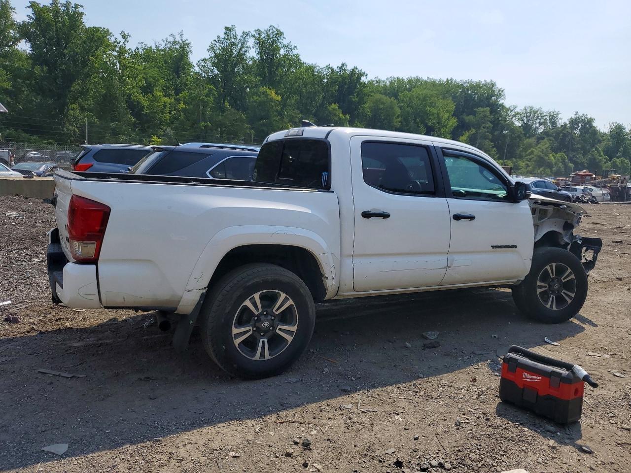 2017 Toyota Tacoma TRD Sport