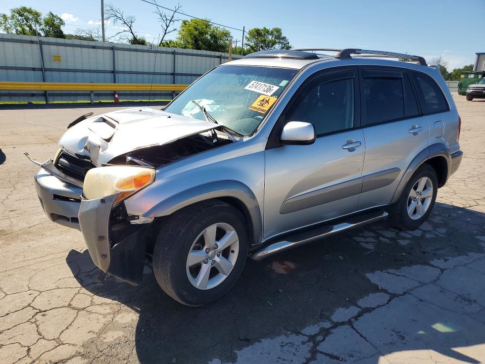 2004 Toyota Rav4 Base