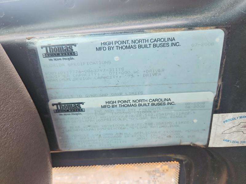 2009 Thomas SAF-T-LINER C2-School Bus