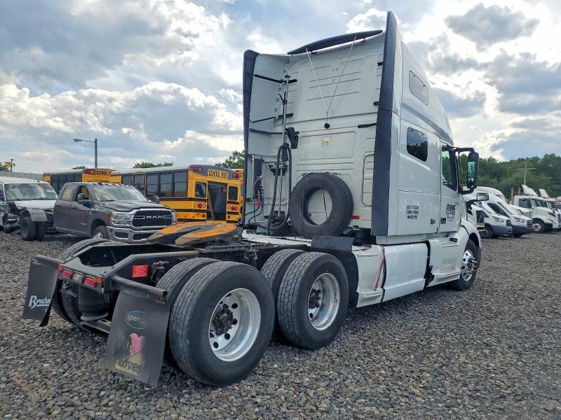 2019 Volvo Vnl Semi Truck