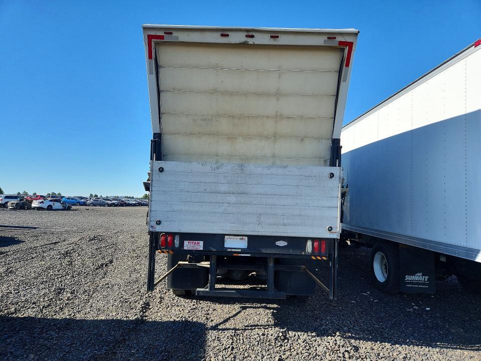 2015 Freightliner M2 106 Medium Duty