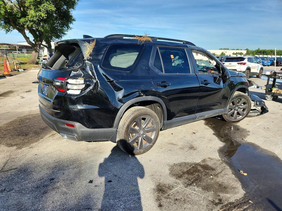 2025 Honda Pilot Sport