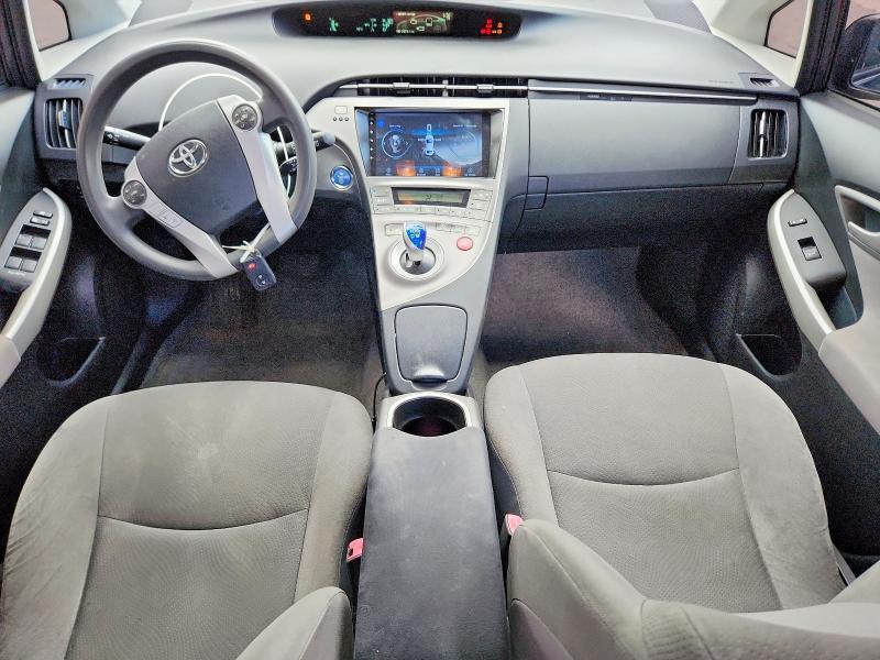2013 Toyota Prius two