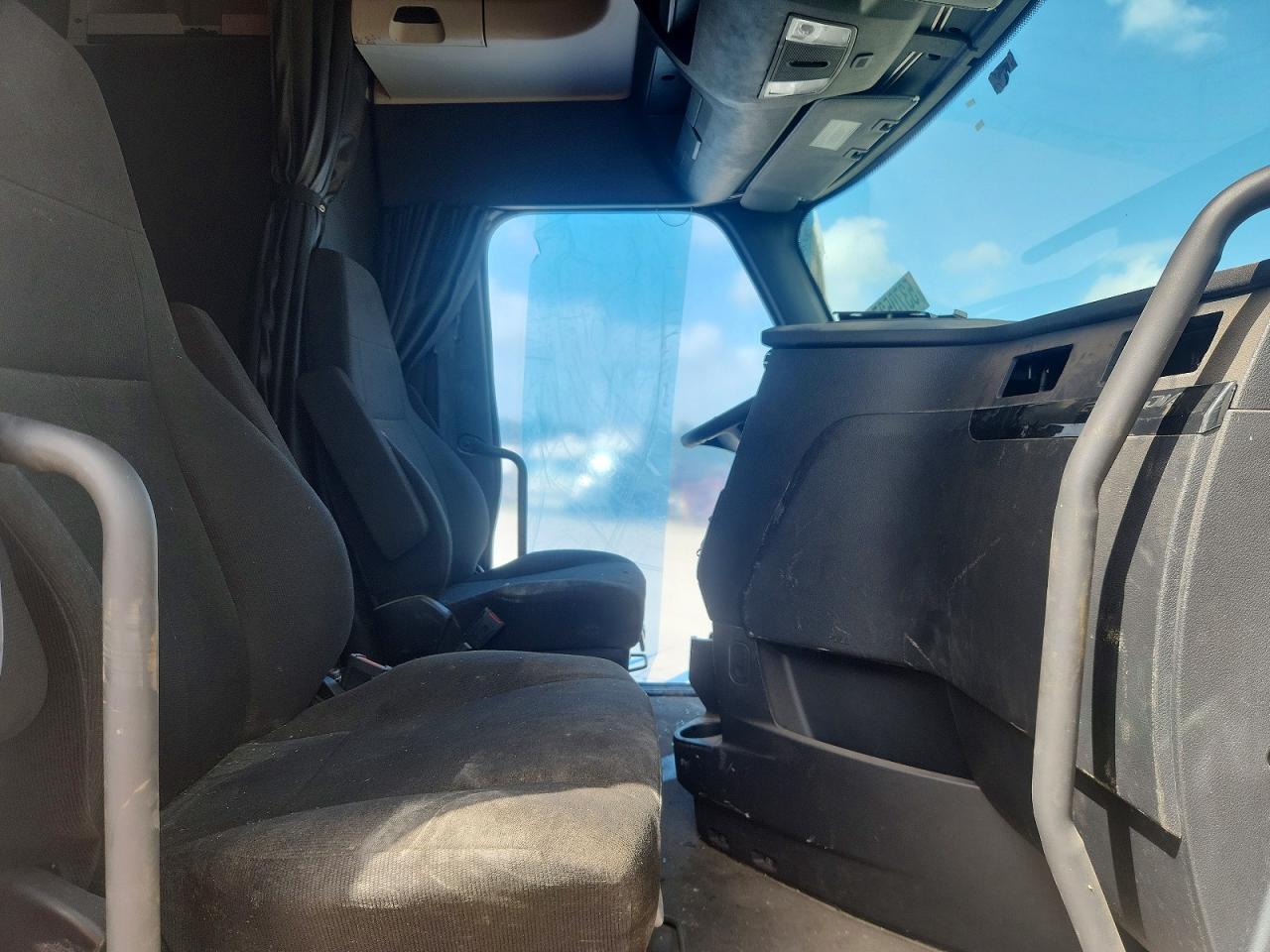 2024 Freightliner Cascadia 126 Semi Truck
