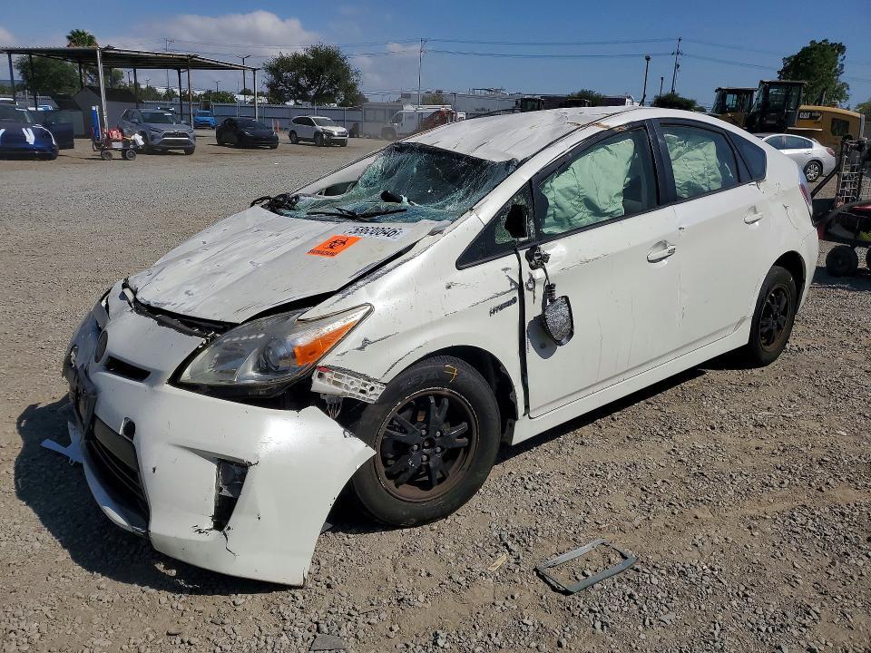 2015 Toyota Prius two