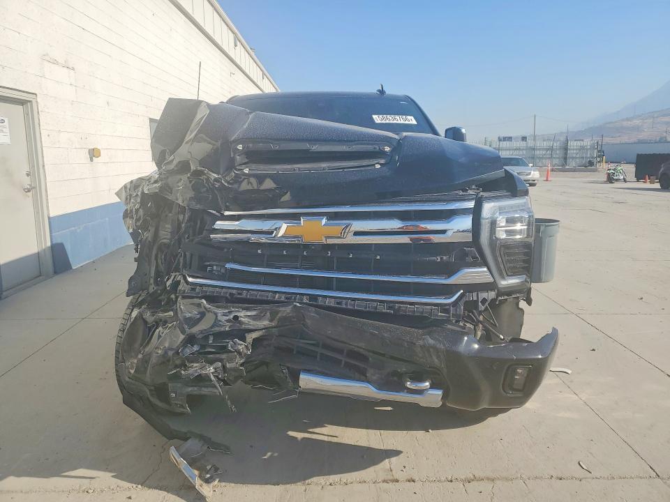 2024 Chevrolet Silverado K3500 High Country